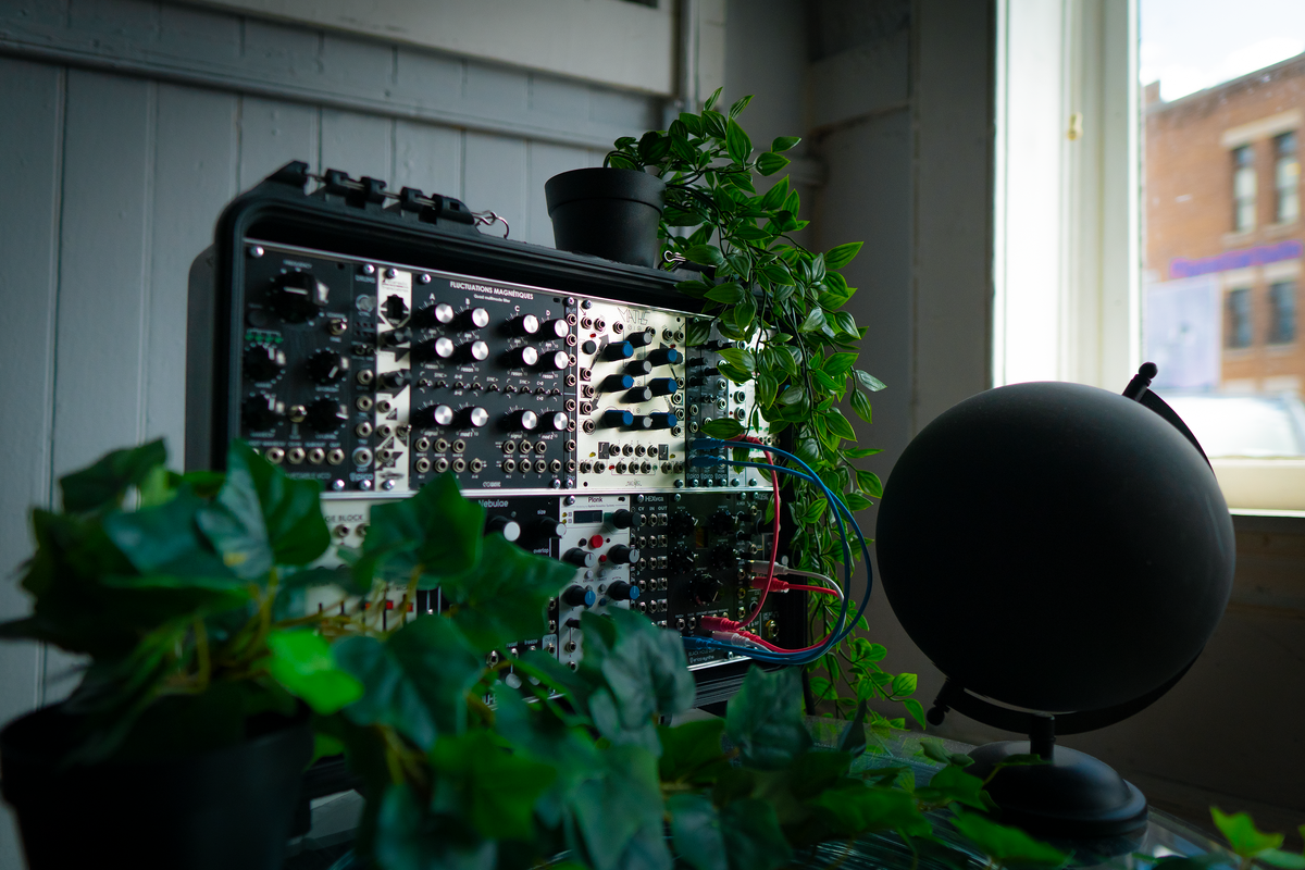 Eurorack Tagged "Sound Sources" The Noise Source