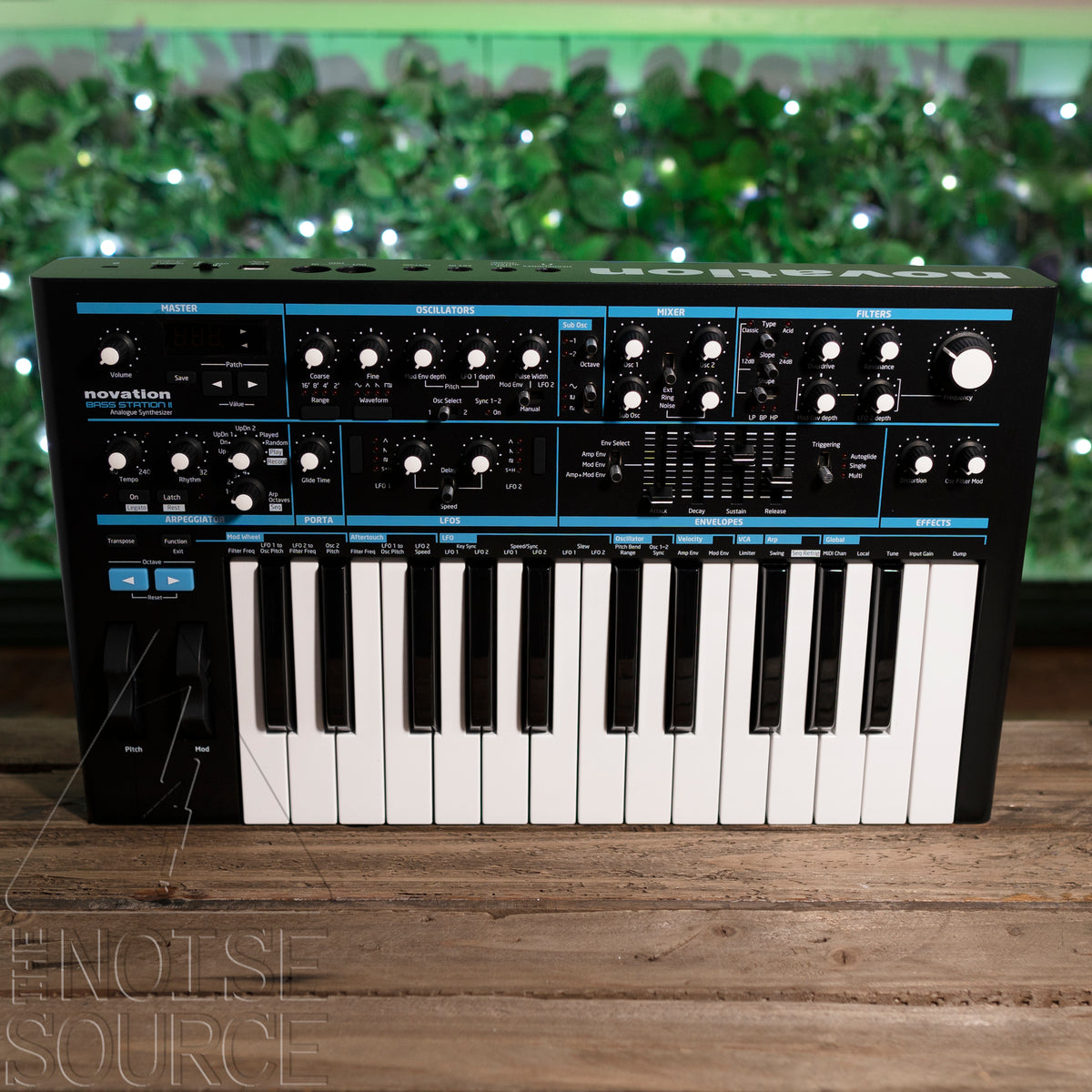 美品】novation Bass Station II シンセベース - 鍵盤楽器