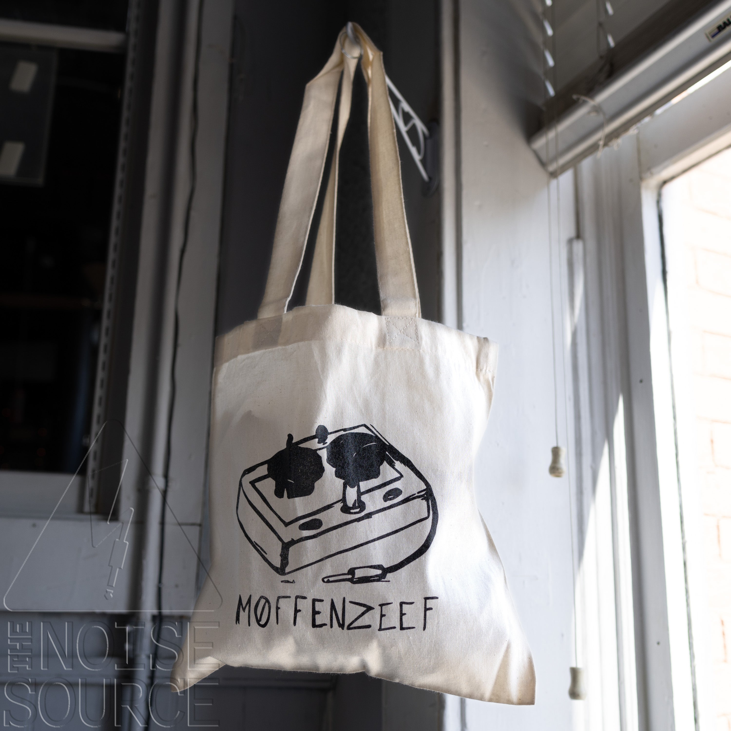 Møffenzeef Tote Bag